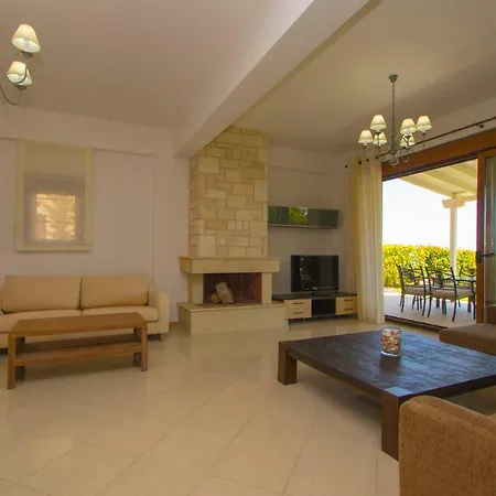 Aegean Blue Villa, فيلة كريوبيجي