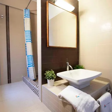 فيلة Aegean Blue Villa, *